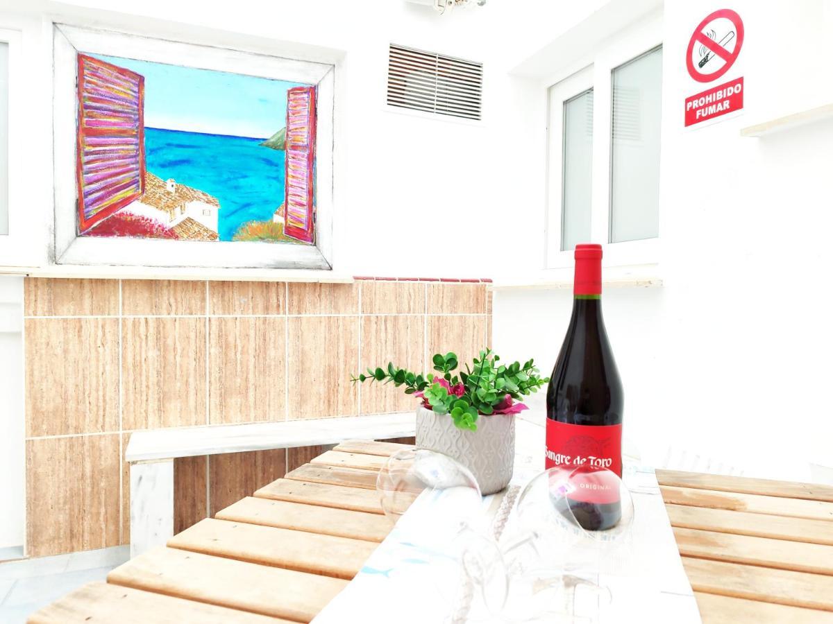 Bonito Estudio Con Patio Interior En * Altea
