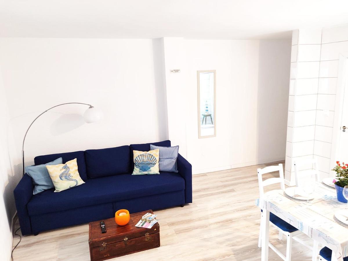 Bonito Estudio Con Patio Interior En Apartment